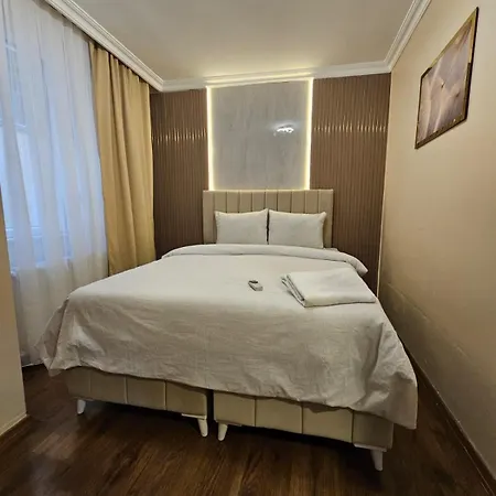 In Sisli Area Madua 7 İstanbul